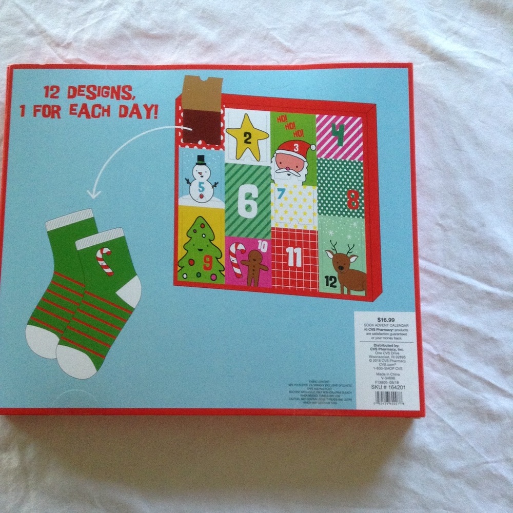 Kids Sock 12 day Holiday advent calendar - Picture 4 of 4